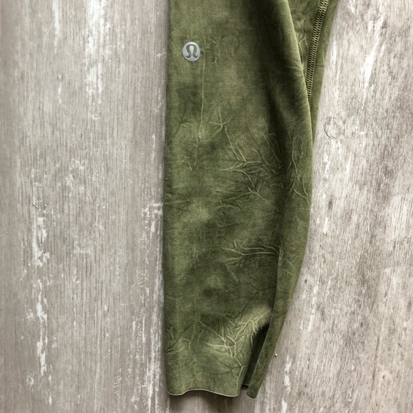 Lululemon Fast and Free Tight II 25" Ice Dye - Picture 14 of 14